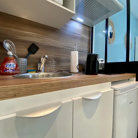 Sauzede - Centre-ville דירה